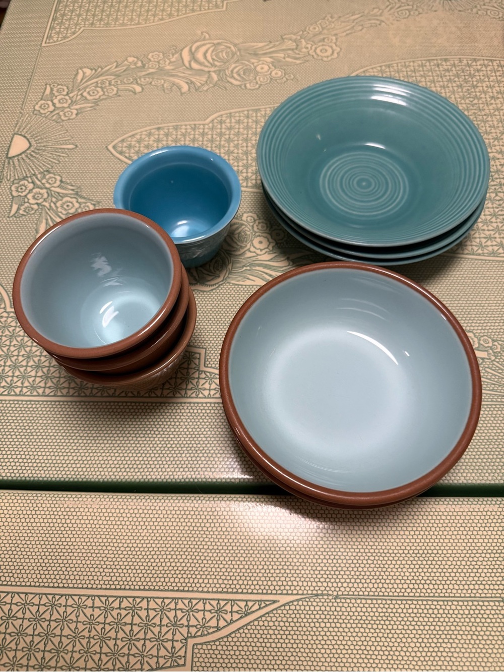 Vintage Bowl and Custard Cup Set in Turquoise